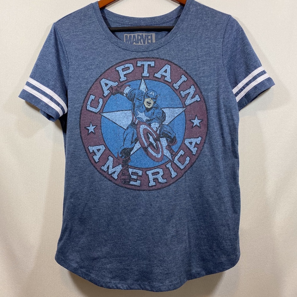 Marvel Captain America Top (Vintage Comic Style)